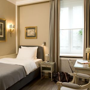 Single Room Garden View